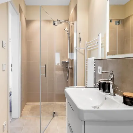 Hafenglueck- Sauna, Steg, 2 Baeder, Kamin, Terrasse