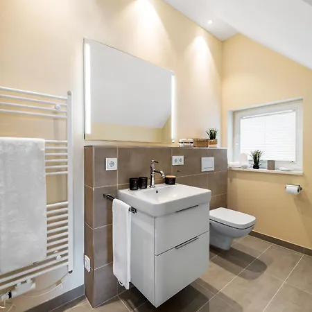 Hafenglueck- Sauna, Steg, 2 Baeder, Kamin, Terrasse 펜션 올페니츠