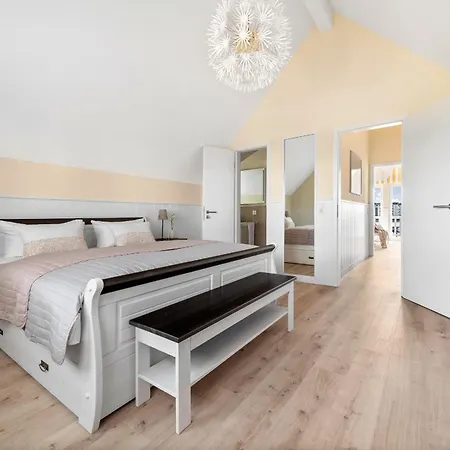 Hafenglueck- Sauna, Steg, 2 Baeder, Kamin, Terrasse 올페니츠